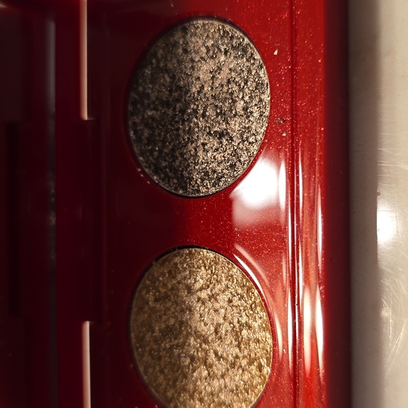Bobbi Brown Radiant Gold and Red Palette - Picture 3 of 4